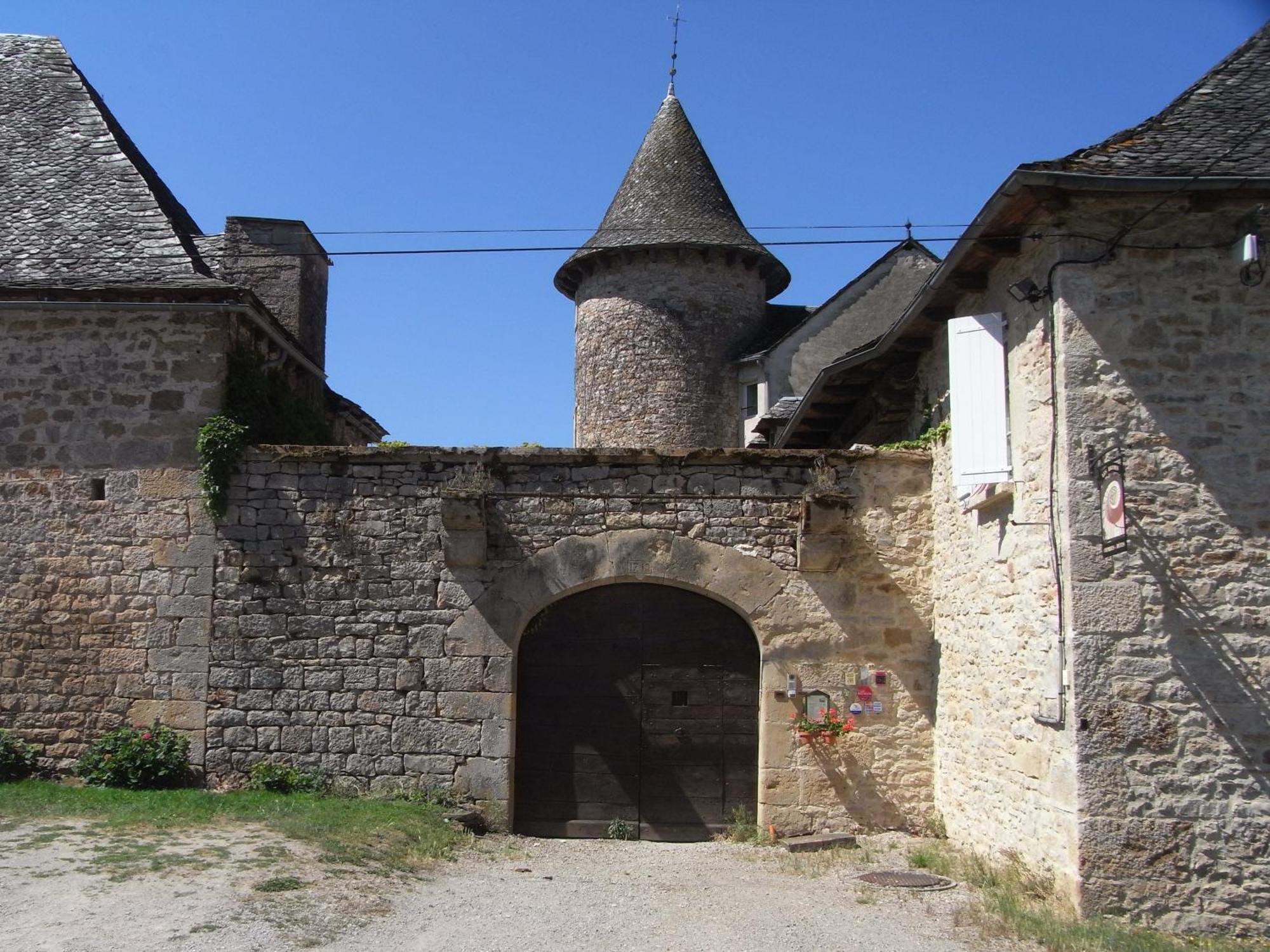 Chambres D'Hotes Du Hameau Les Brunes Bozouls Exterior photo